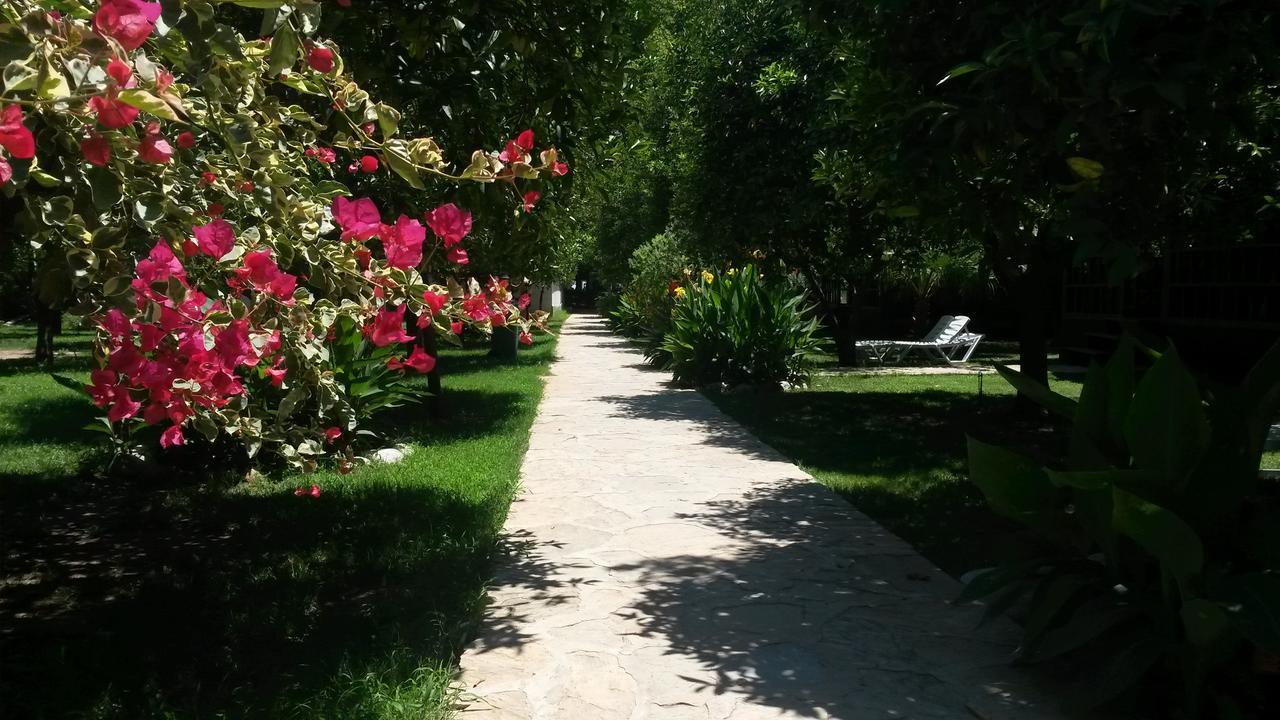 Hotel Yavuz Bungalow Çıralı Exterior foto